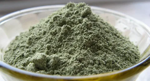 حنای عربی با رنگ طبیعی و جذاب